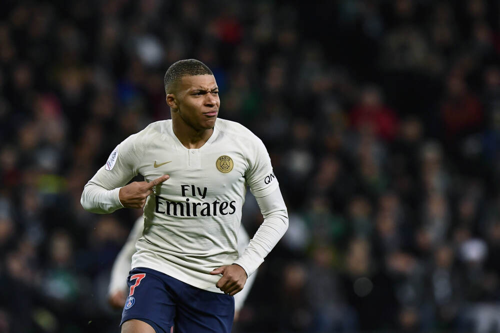 国足新年首期集训名单公布 多位新人入选